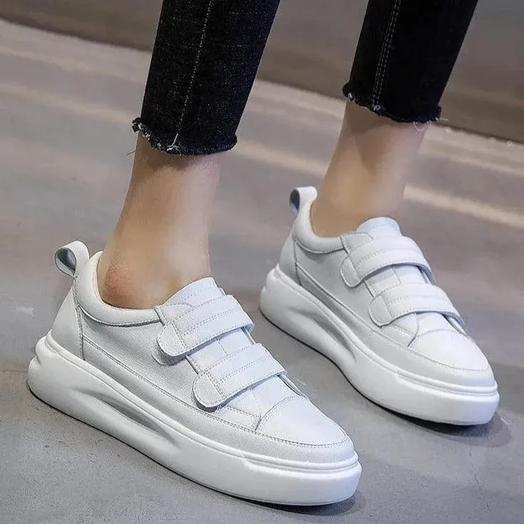 239 Women's Casual Shoes - Leather Platform Sneakers