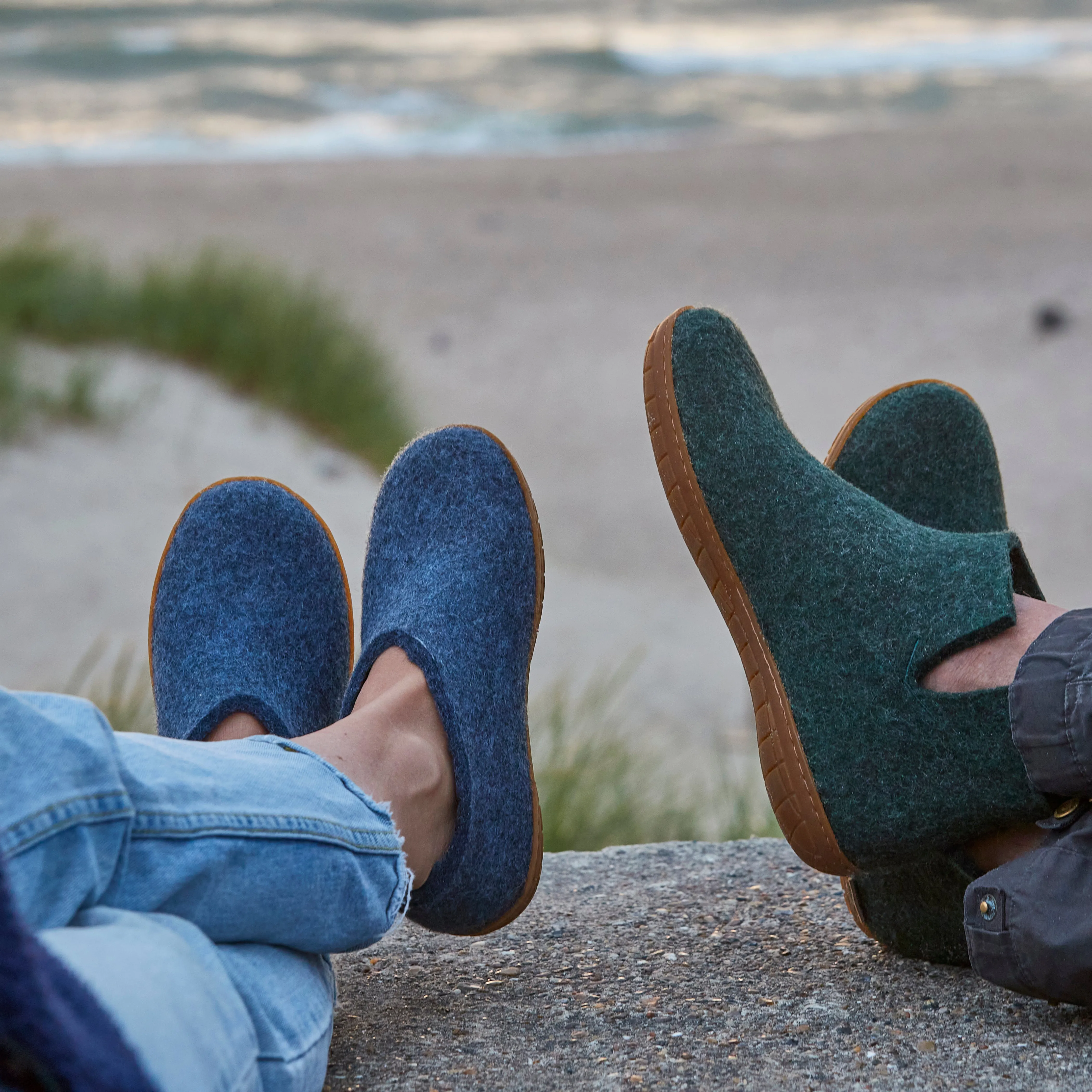 Boot with natural rubber sole - honey - Forest