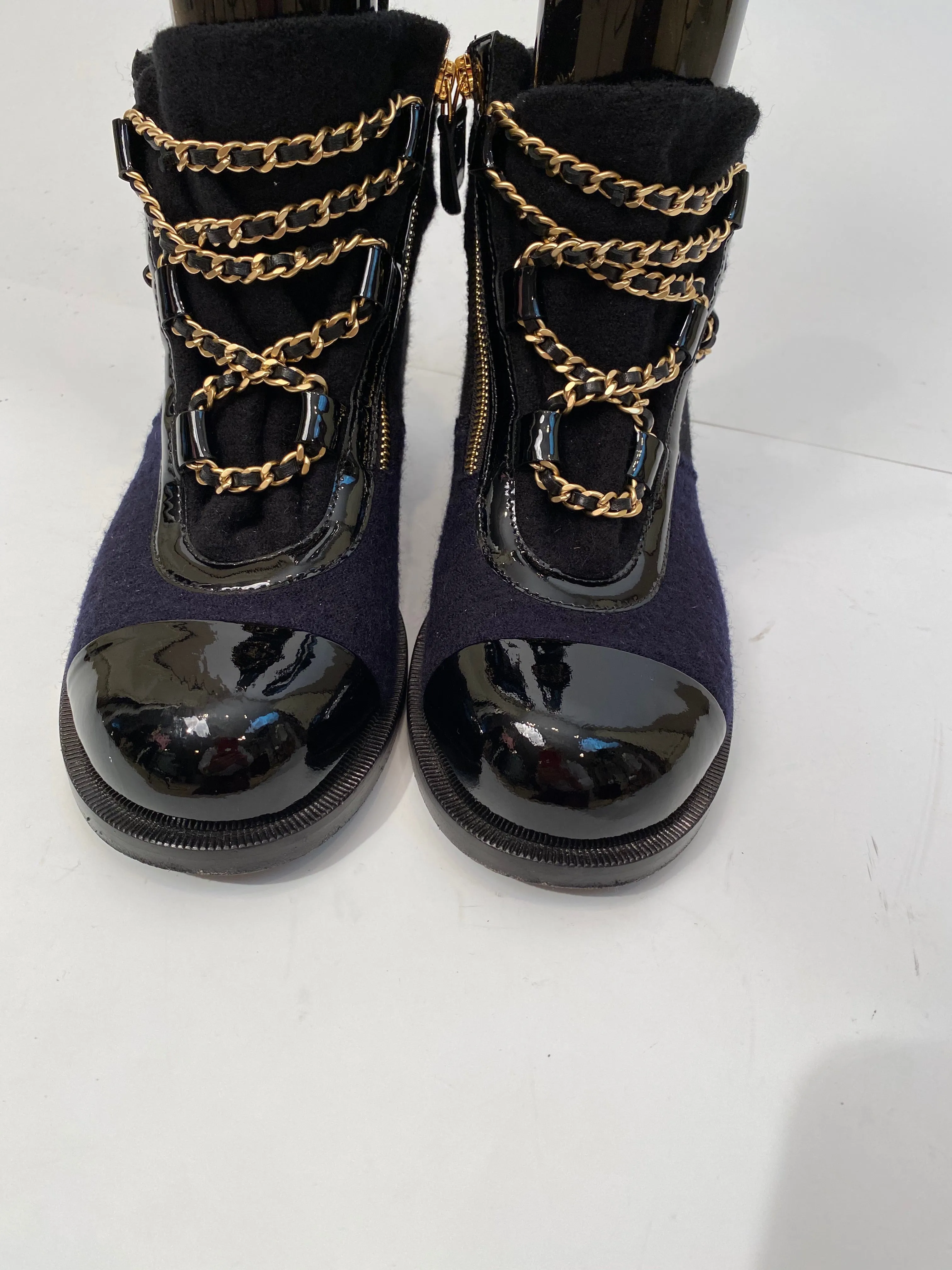 CHANEL 15A 2015 Fall Paris Salzburg Charm chains Ankle Boots EU 39.5