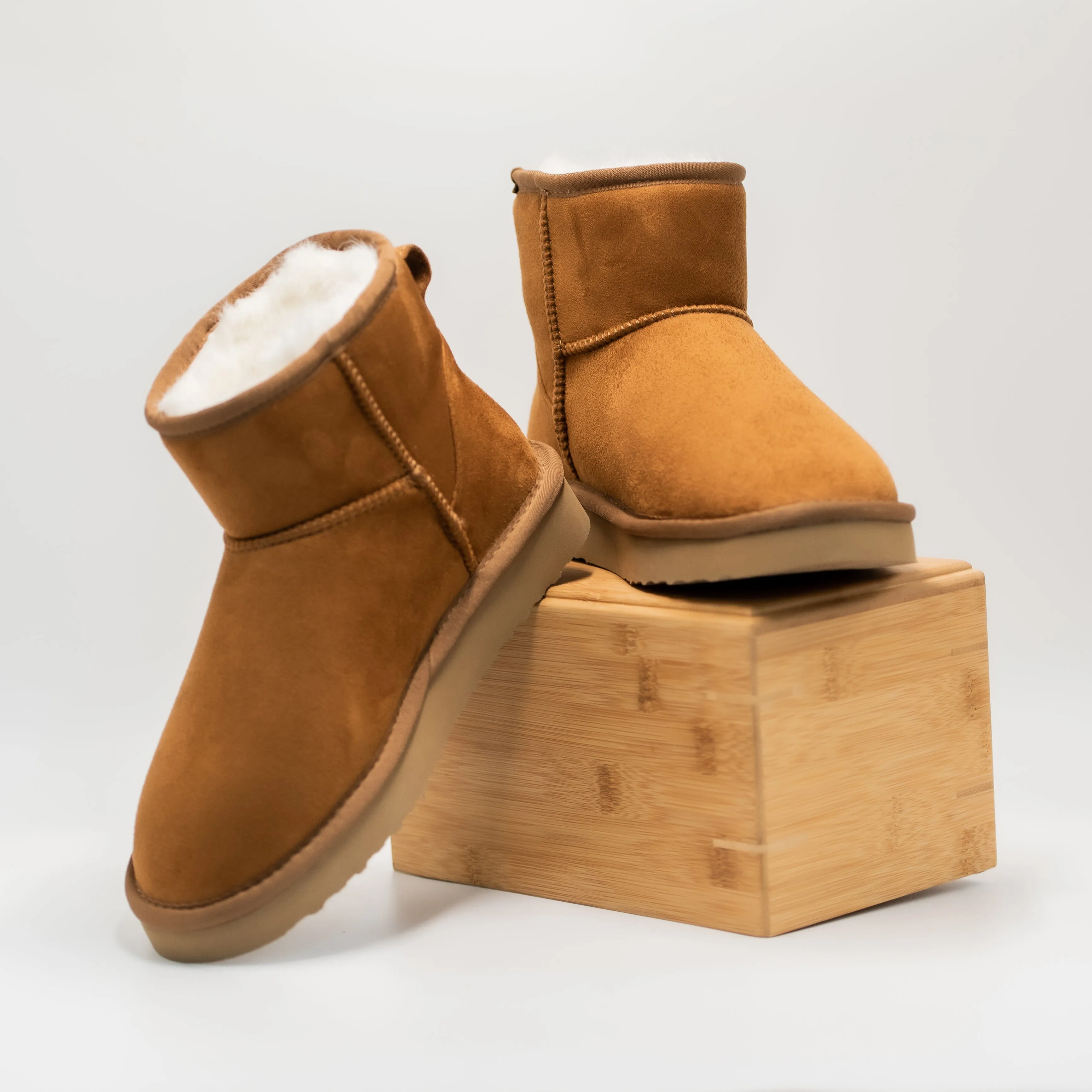 [Defective] Pawj Mini Boot | Chestnut / Aspen Snow