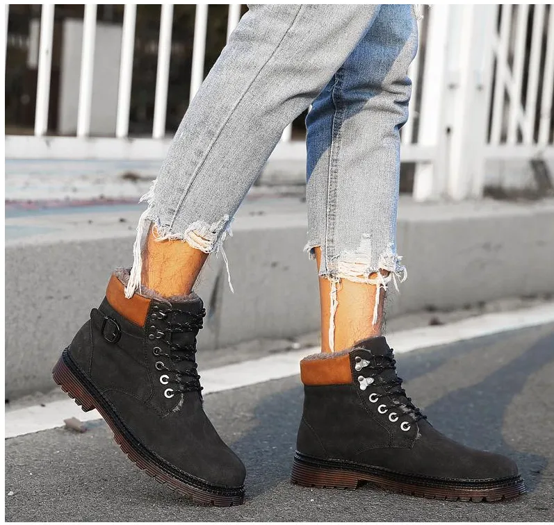 Fashionable Men's Leather Warm Snow Boots