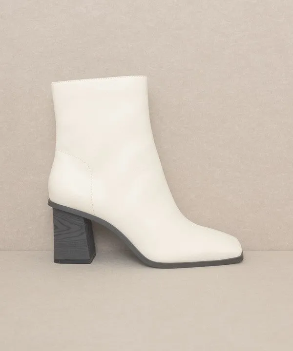 Olivia Moon - Square Toe Ankle Boots