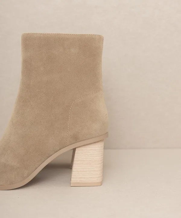 Olivia Moon - Square Toe Ankle Boots