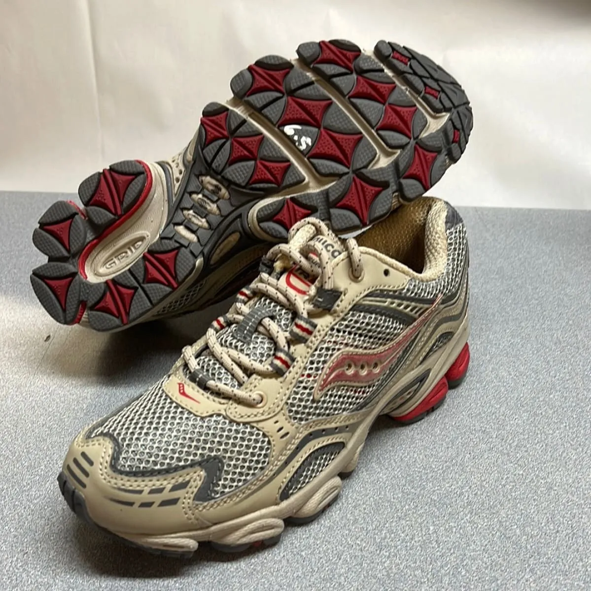 Saucony Women's Grid Excursion TR3  -Hiking / Trail / Adventure-  Running Shoe - Preowned